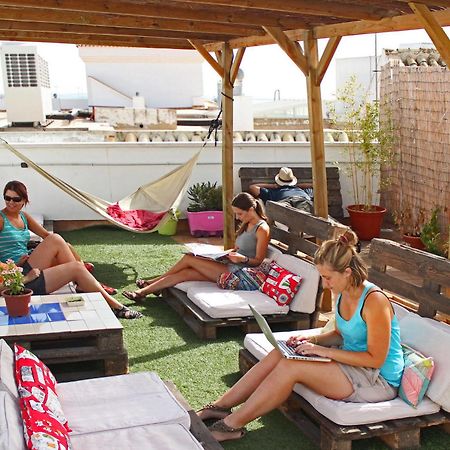 Cadiz Inn Backpackers المظهر الخارجي الصورة