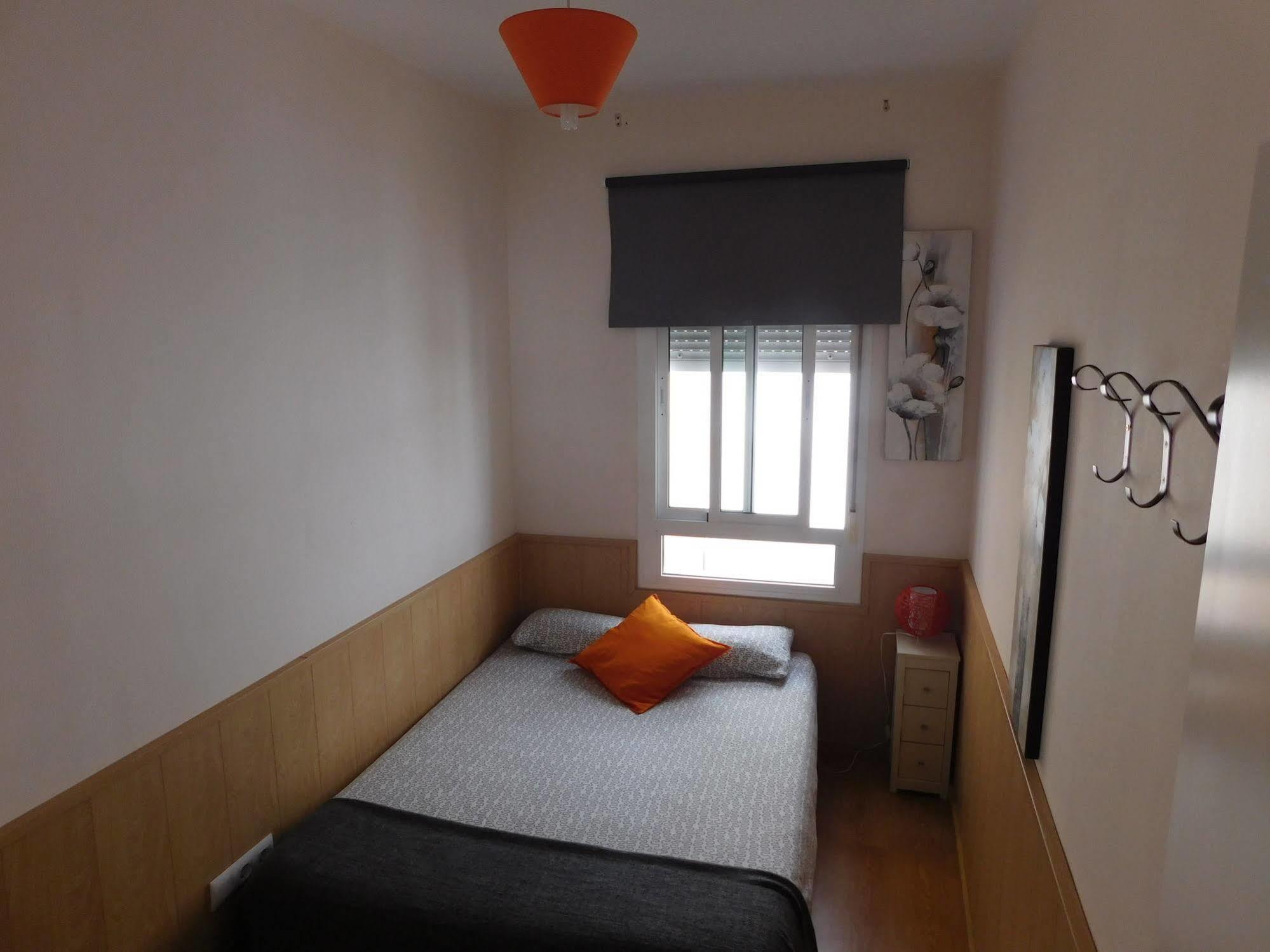 Cadiz Inn Backpackers المظهر الخارجي الصورة