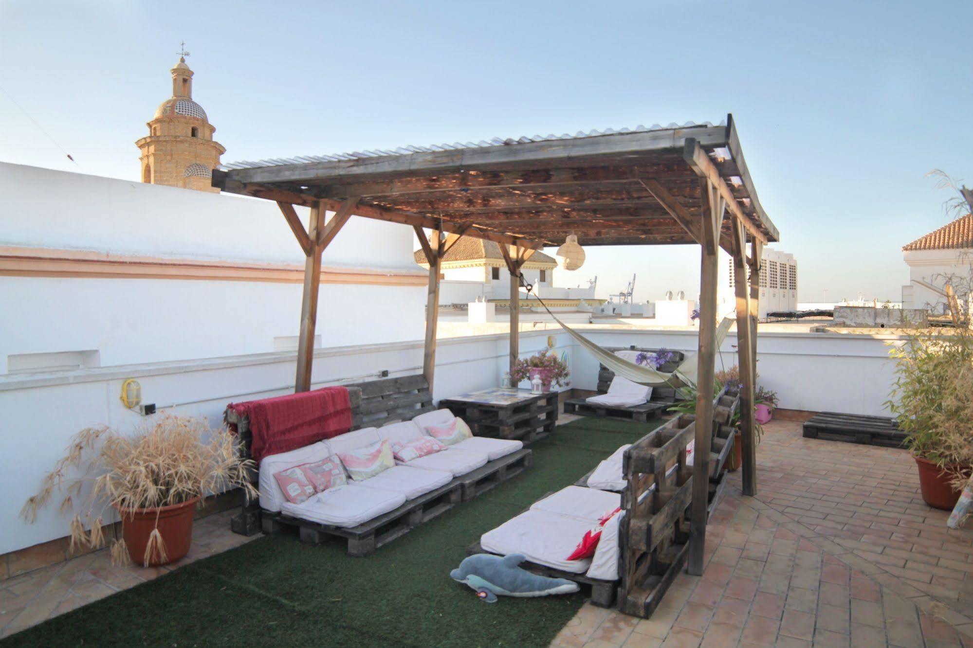 Cadiz Inn Backpackers المظهر الخارجي الصورة